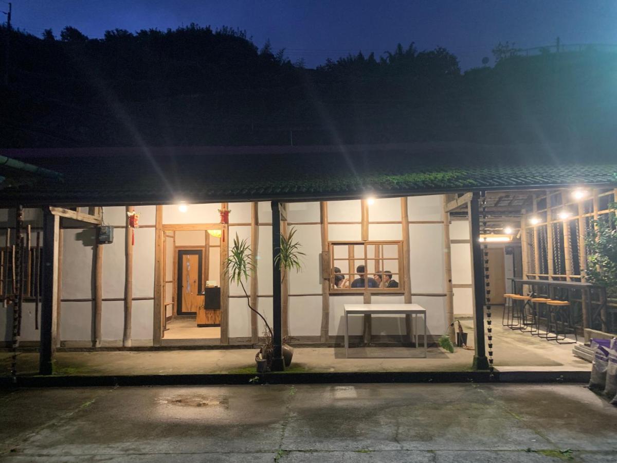 Drizzle Tea House Bed & Breakfast Fenchihu Exterior photo